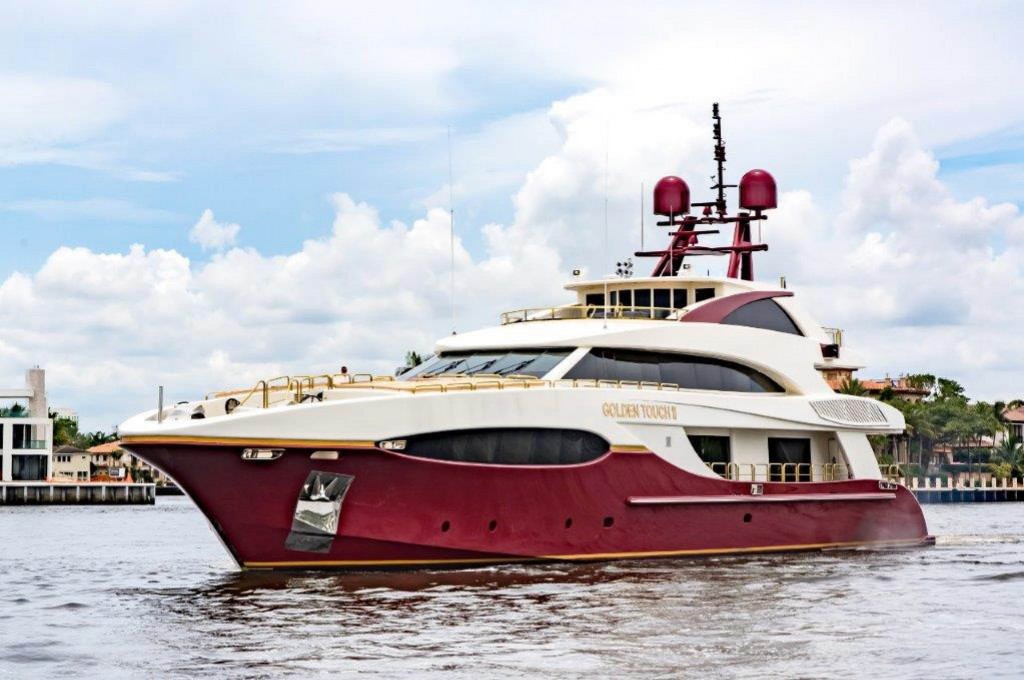 We welcome Golden Touch 147'